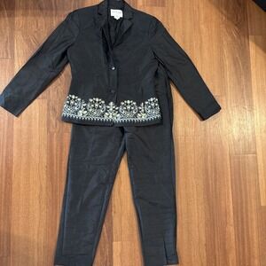 Oscar de la Renta Women's Silk Pantsuit Size 6 Embroidered Black‎ 2 Piece